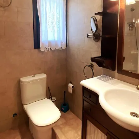 Casascostadorada Ametlla De Mar Casa Primera Linea Holiday home *