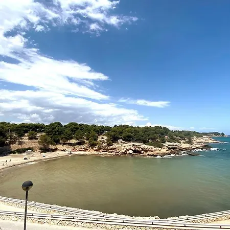 Casascostadorada Ametlla De Mar Casa Primera Linea Holiday home *