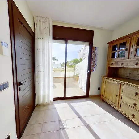 Holiday home Casascostadorada Ametlla De Mar Casa Primera Linea L'Ametlla de Mar